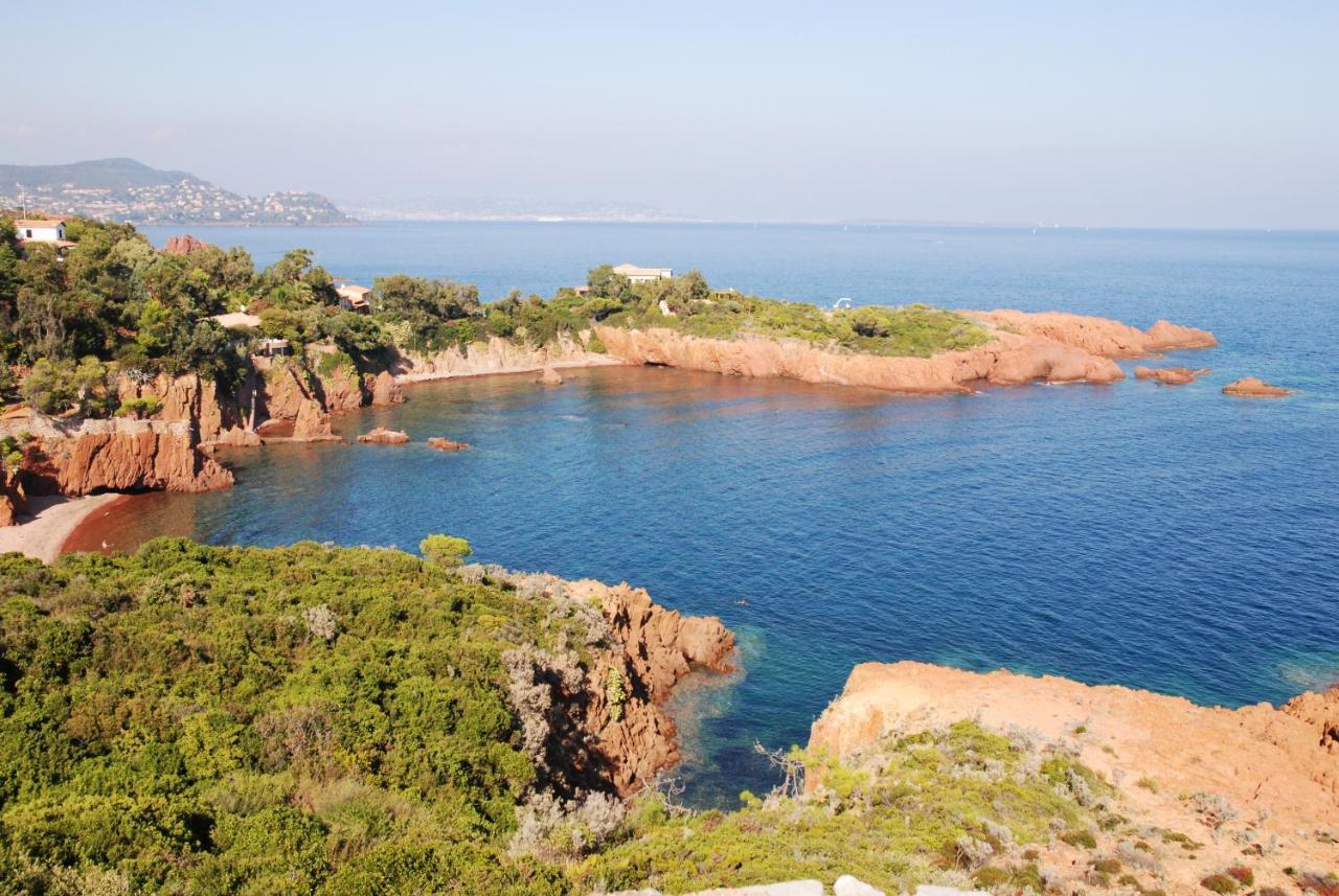 Agay Cap Esterel Le Hameau F2 Clim Plein Sud Dernier Etage Magnifique Vue Mer Saint-Raphael (Var) Exterior foto