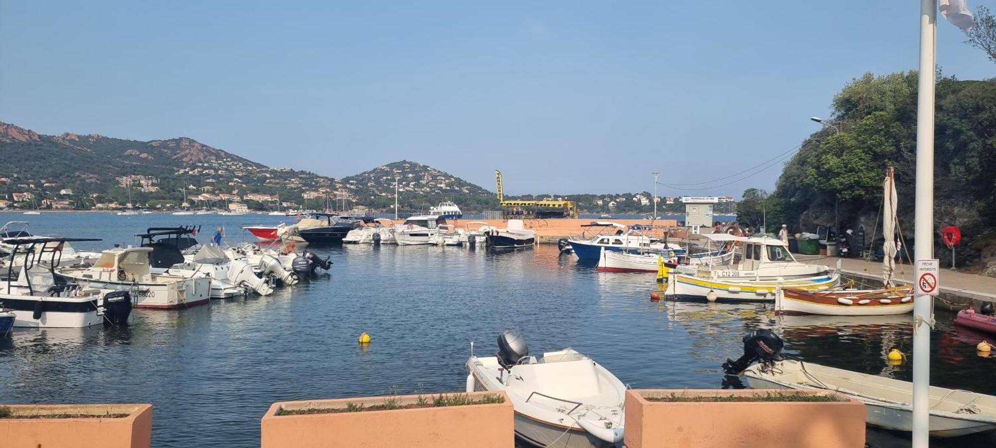 Agay Cap Esterel Le Hameau F2 Clim Plein Sud Dernier Etage Magnifique Vue Mer Saint-Raphael (Var) Exterior foto